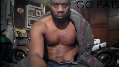 tinycock_1979 online show from December 7, 12:45 pm