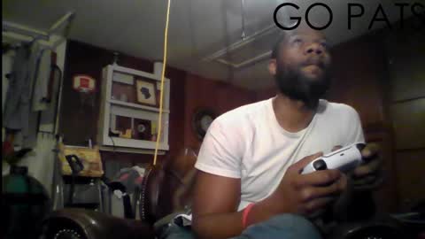 tinycock_1979 online show from December 7, 2:42 am