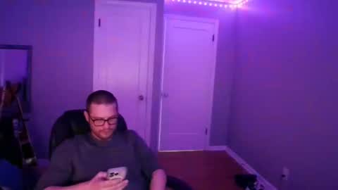 tippertonight online show from January 8, 5:59 am