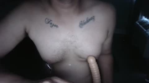 tj526316275 online show from July 2, 12:11 pm
