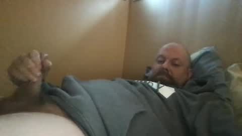 tmacdaddy82 online show from February 20, 9:20 pm