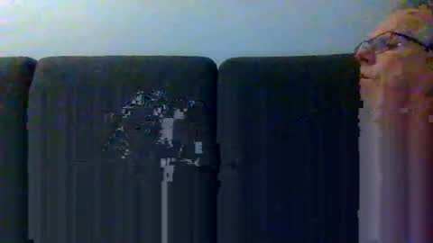 Snapshot of tmichael66 chatting on October 22, 7:12 am Tmichael online show from October 22, 7:12 am