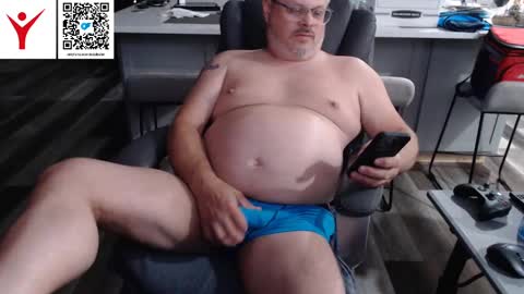 Todd Bator online show from September 18, 1:29 am