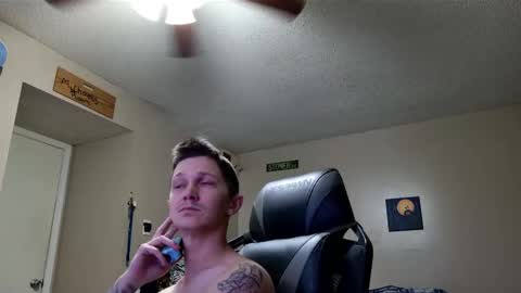 tokensarefun12801 online show from May 8, 1:44 pm