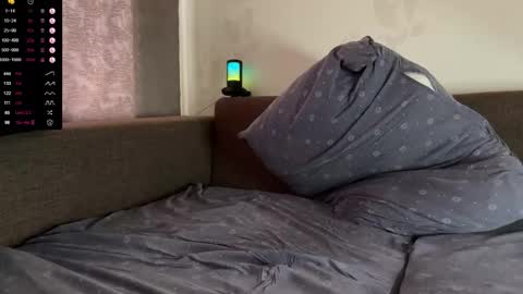 Max online show from October 21, 8:17 am