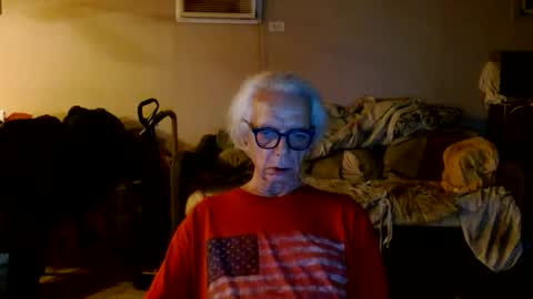 tom112292014 online show from May 31, 1:50 am