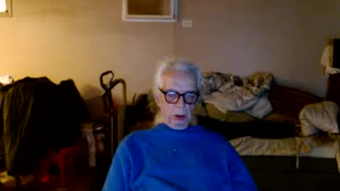 Snapshot of tom112292014 chatting on October 25, 7:48 pm tom112292014 online show from October 25, 7:48 pm