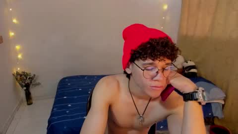 Tom Blue online show from November 5, 2:41 pm