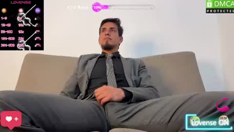 TOM online show from July 4, 9:29 pm