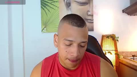 Tom muscle1 online show from February 8, 12:06 pm