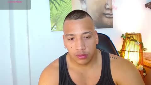 Tom muscle1 online show from December 28, 12:14 pm