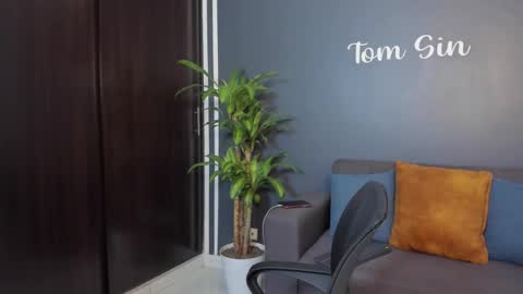 Tom Sin online show from January 18, 12:57 pm