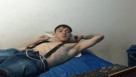 tomas_turbado_ online show from April 9, 6:19 am