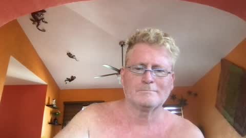 Hola online show from July 28, 11:47 pm
