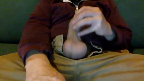 tombi125 online show from January 9, 7:08 pm