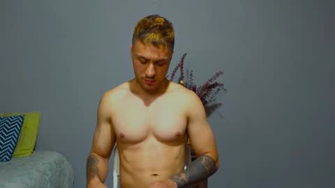 tomDavisXl online show from October 4, 12:16 am