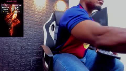 Tom Mike online show from February 23, 1:18 am