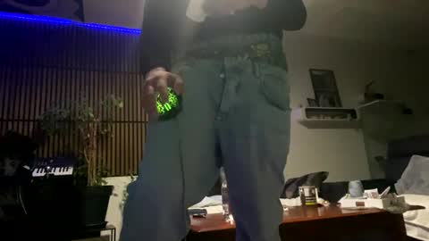 tommit84 online show from March 10, 1:12 am