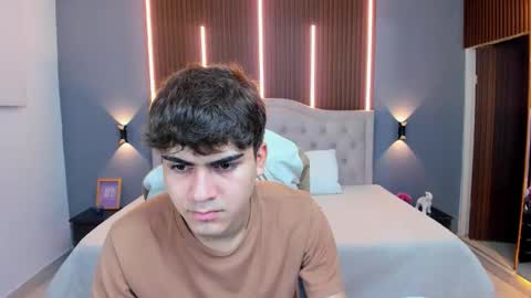 Tommy  online show from November 19, 3:28 am