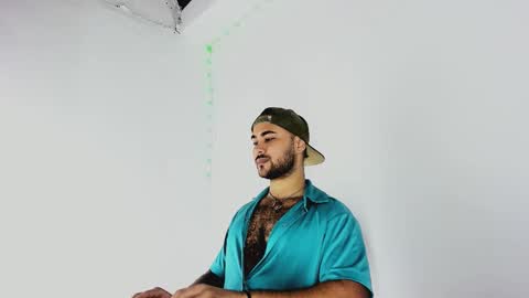 tommy_sccott online show from September 16, 11:27 pm