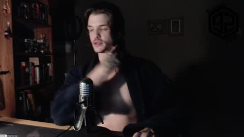 Snapshot of tommy_sins92 chatting on December 19, 10:00 pm Tommy Sins online show from December 19, 10:00 pm