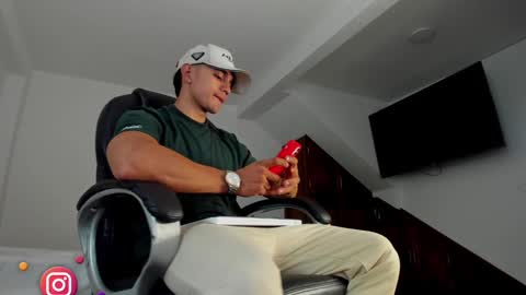 Instagram t garcia69 online show from January 1, 4:07 am