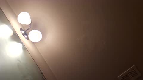 Snapshot of tommypressure chatting on October 8, 11:47 am tommypressure online show from October 8, 11:47 am