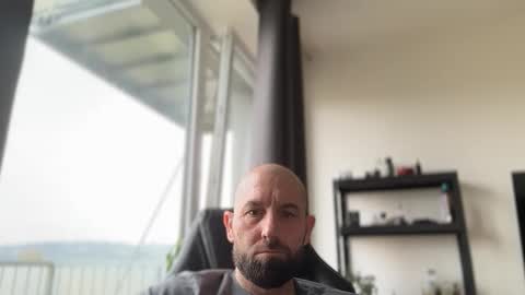 Thomas Fit online show from April 16, 7:08 am