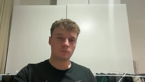 tomsky2703 online show from September 29, 6:15 pm