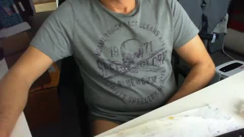 Tom online show from December 3, 12:11 pm