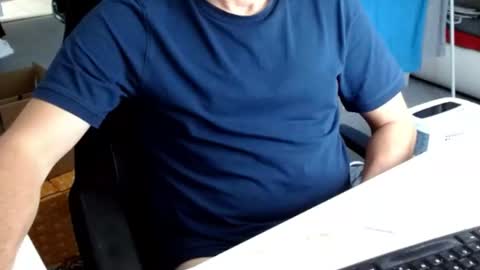 Tom online show from July 6, 9:28 am