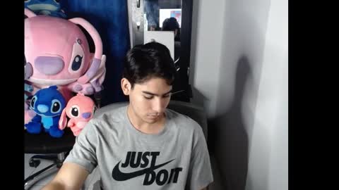 tomycute online show from February 28, 11:23 pm