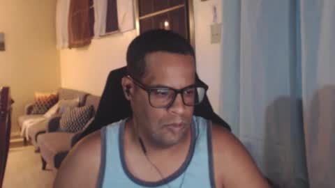 Antonio online show from March 8, 2:04 am