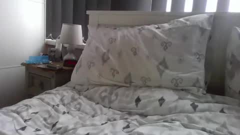 tonygibbson62 online show from April 4, 4:15 pm