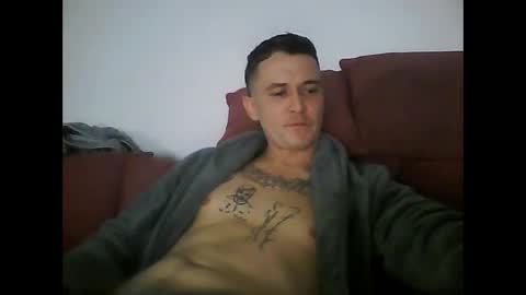 tonystrawberry online show from January 18, 4:47 am