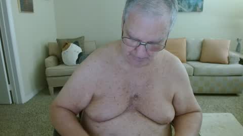 tonysview12000 online show from October 2, 6:23 pm