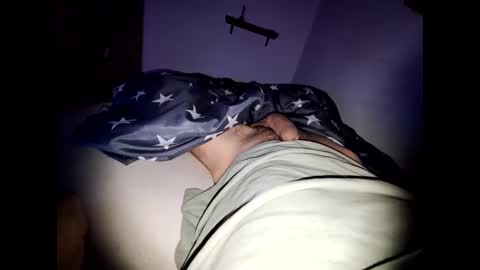 Snapshot of toohugeandstonedxoxo chatting on March 7, 11:29 am toohugeandstonedxoxo online show from March 7, 11:29 am