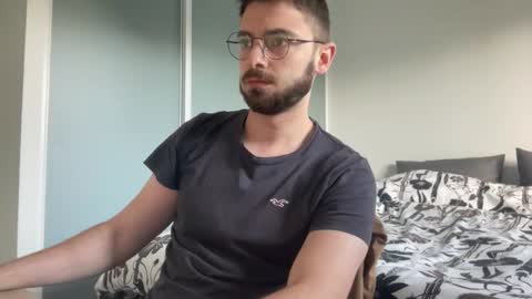 Tom online show from April 29, 9:58 am