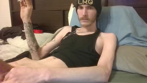 Snapshot of tootall803 chatting on February 1, 1:44 am TooTall803 online show from February 1, 1:44 am