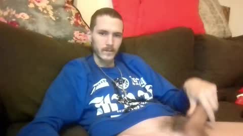 Snapshot of tootall803 chatting on October 18, 3:17 pm TooTall803 online show from October 18, 3:17 pm