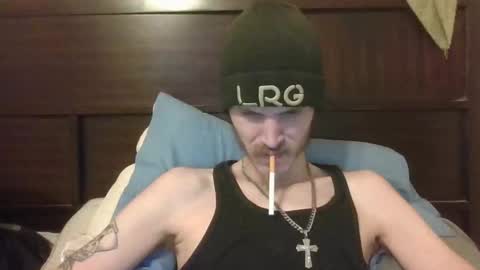 Snapshot of tootall803 chatting on January 28, 2:43 am TooTall803 online show from January 28, 2:43 am