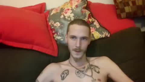 Snapshot of tootall803 chatting on September 24, 4:34 am TooTall803 online show from September 24, 4:34 am