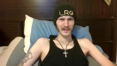 Snapshot of tootall803 chatting on February 3, 12:15 am TooTall803 online show from February 3, 12:15 am