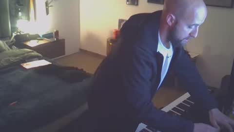 tootsybird69 online show from April 24, 3:53 am