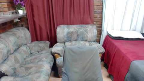 toptobottom4u online show from January 6, 7:07 pm