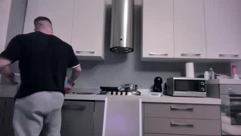 toro_arrapato online show from December 17, 6:13 am