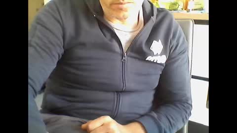 tororex85 online show from October 27, 2:41 pm