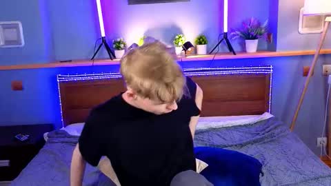 Max online show from February 28, 10:14 am