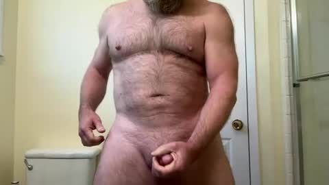 Snapshot of toy_gunn chatting on October 22, 10:24 pm Toy Gunn online show from October 22, 10:24 pm