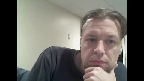 Shooter McGavin online show from February 4, 7:18 am